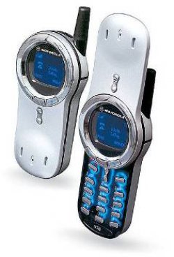 Motorola V70